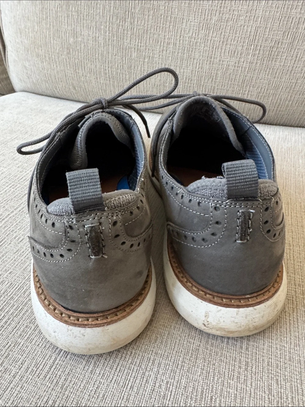 Clarks‎ Gray Suede Wingtip Oxford Sneakers